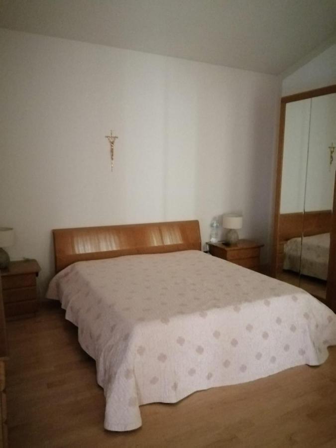 B&B Dei Girasoli Трани Экстерьер фото